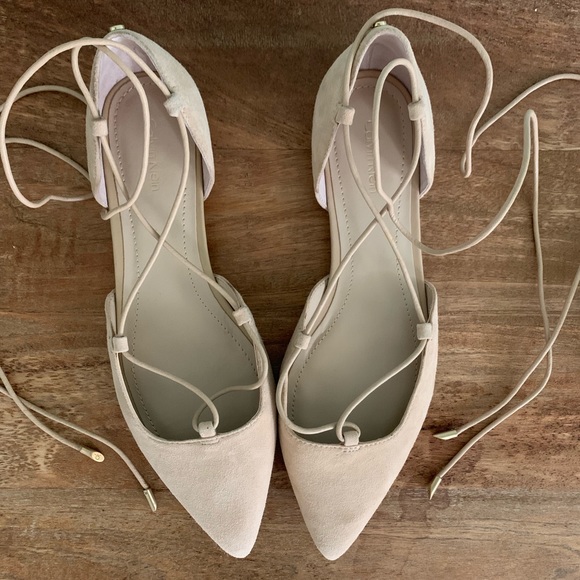 NWOT Calvin Klein Lace Up Haida Sandstorm Flats - Picture 2 of 7
